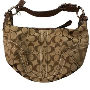 COACH Shoulder Bag in Signature Canvas